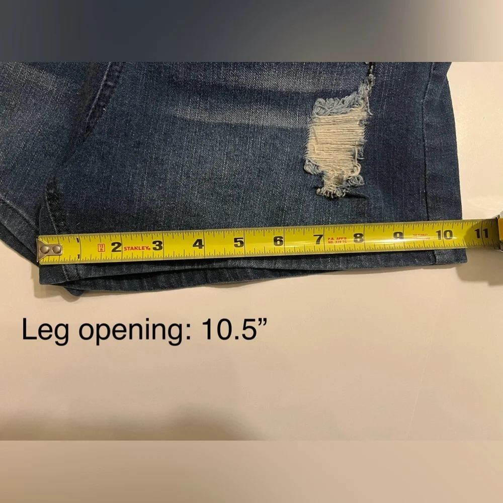 Francesca’s Harper High Rise Jean Shorts - Picture 9 of 10